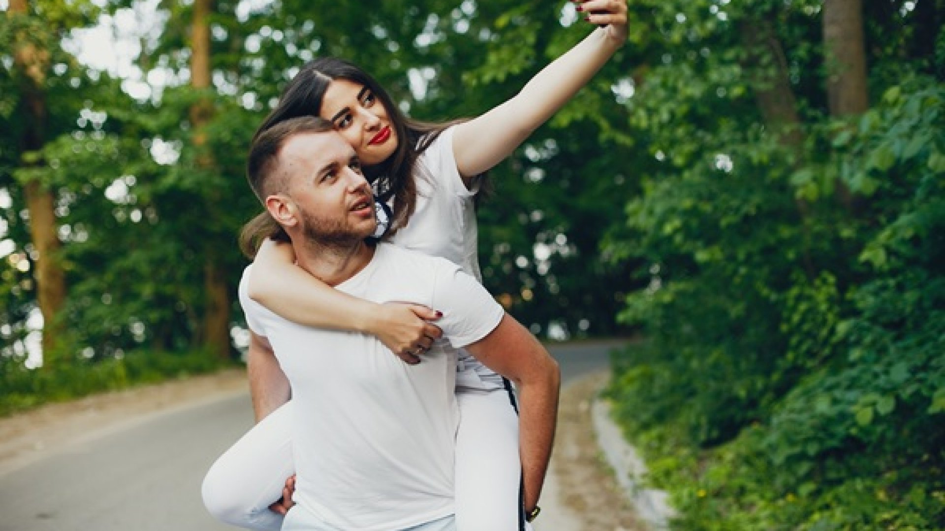 Valentinstag gemeinsame Zeit statt klassischer Geschenke